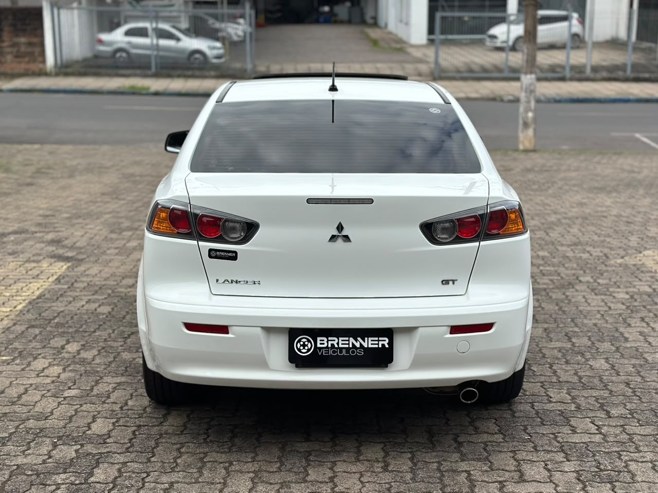 Foto Mitsubishi Lancer GT AT 2014